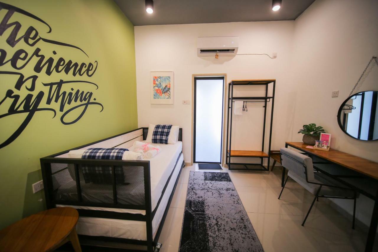 The Best Hotel In Bayan Lepas - The Lov Penang Exterior foto